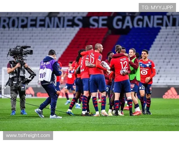 法甲比赛亮点:法甲赛季中的经典瞬间与高光时刻 法甲比赛亮点:法甲赛季中的经典瞬间与高光时刻